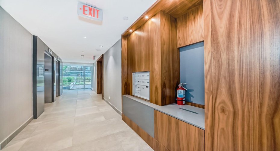 88 Waterfront Mews, Calgary, Alberta T2P 1K7, 3 Bedrooms Bedrooms, ,4 BathroomsBathrooms,Residential,For Sale,Waterfront,A2251109