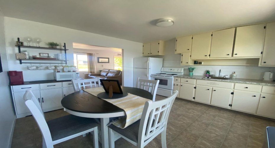 31 Mountain Vista Estates Drive, Hill Spring, Alberta T0K 1E0, 2 Bedrooms Bedrooms, ,1 BathroomBathrooms,Residential,For Sale,Mountain Vista Estates,A2245709