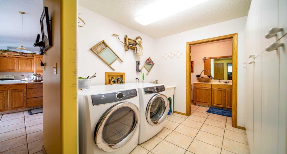 NW 12-44-10-W4, Rural Flagstaff County, Alberta T0B 1V0, 3 Bedrooms Bedrooms, ,3 BathroomsBathrooms,Residential,For Sale,NW 12-44-10-W4,A2230005