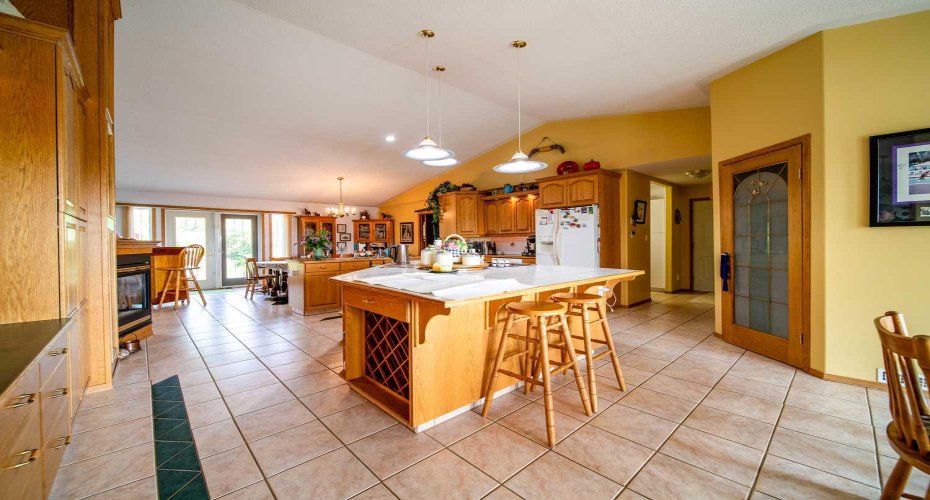 NW 12-44-10-W4, Rural Flagstaff County, Alberta T0B 1V0, 3 Bedrooms Bedrooms, ,3 BathroomsBathrooms,Residential,For Sale,NW 12-44-10-W4,A2230005