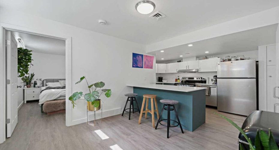 2311 16 Street, Calgary, Alberta T2T 4E6, ,Multi-family,For Sale,16,A2251364