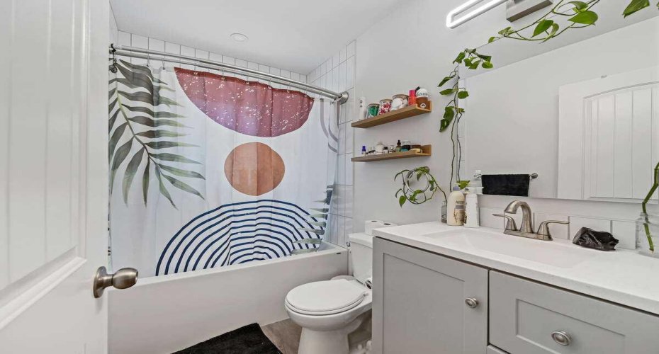 2311 16 Street, Calgary, Alberta T2T 4E6, ,Multi-family,For Sale,16,A2251364