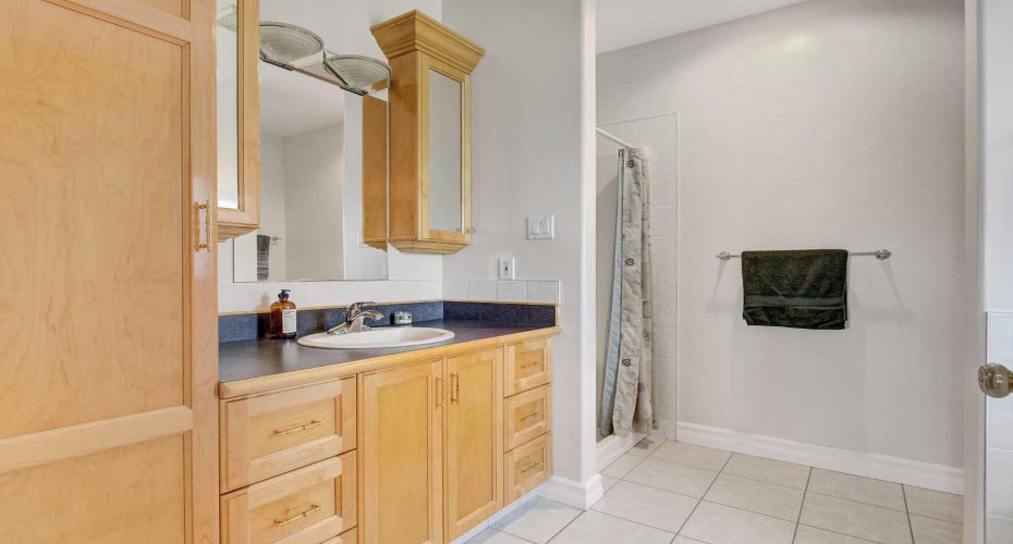 17- 713019 RR 71, Rural Grande Prairie No. 1, County of, Alberta T8V 3A4, 5 Bedrooms Bedrooms, ,3 BathroomsBathrooms,Residential,For Sale,RR 71,A2251262