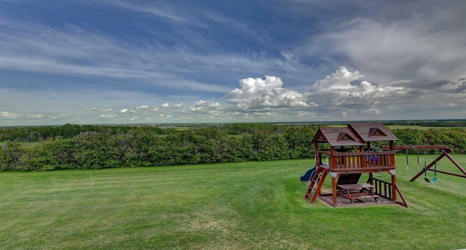 17- 713019 RR 71, Rural Grande Prairie No. 1, County of, Alberta T8V 3A4, 5 Bedrooms Bedrooms, ,3 BathroomsBathrooms,Residential,For Sale,RR 71,A2251262