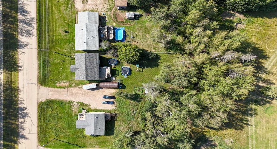 4614 46 Avenue, Fort Vermilion, Alberta T0H 1N0, 4 Bedrooms Bedrooms, ,3 BathroomsBathrooms,Residential,For Sale,46,A2251312