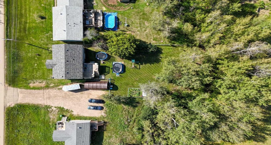 4614 46 Avenue, Fort Vermilion, Alberta T0H 1N0, 4 Bedrooms Bedrooms, ,3 BathroomsBathrooms,Residential,For Sale,46,A2251312