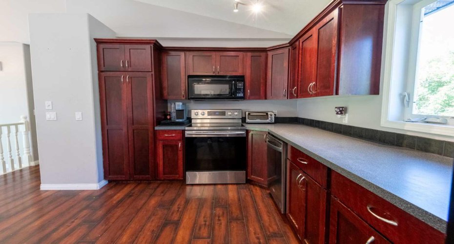 4614 46 Avenue, Fort Vermilion, Alberta T0H 1N0, 4 Bedrooms Bedrooms, ,3 BathroomsBathrooms,Residential,For Sale,46,A2251312