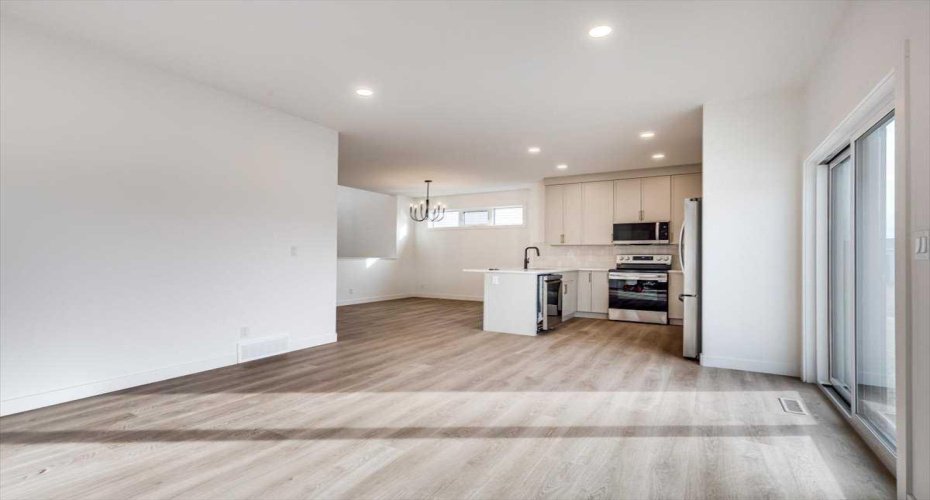 13 Aztec Street, Blackfalds, Alberta T4M 0M7, 4 Bedrooms Bedrooms, ,3 BathroomsBathrooms,Residential,For Sale,Aztec,A2248033