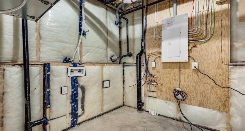 13 Aztec Street, Blackfalds, Alberta T4M 0M7, 4 Bedrooms Bedrooms, ,3 BathroomsBathrooms,Residential,For Sale,Aztec,A2248033