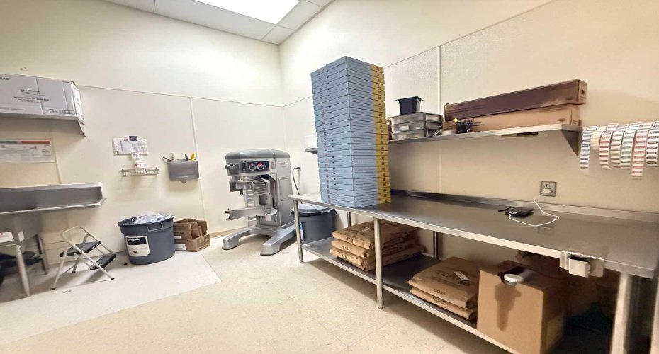 11658 Sarcee Trail, Calgary, Alberta T3R0A1, ,Commercial,For Sale,Sarcee,A2251535