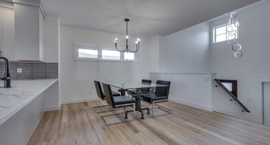 56 Emmett Crescent, Red Deer, Alberta T4P 3G8, 4 Bedrooms Bedrooms, ,3 BathroomsBathrooms,Residential,For Sale,Emmett,A2251622