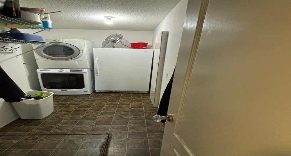 67062 Mission RD, Lac La Biche, Alberta T0A 2C0, 4 Bedrooms Bedrooms, ,2 BathroomsBathrooms,Residential,For Sale,Mission RD,A2251931