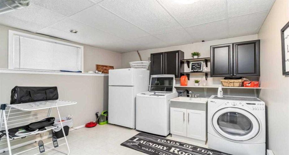 143 Breukel Crescent, Fort McMurray, Alberta T9K 1W8, 5 Bedrooms Bedrooms, ,3 BathroomsBathrooms,Residential,For Sale,Breukel,A2251450