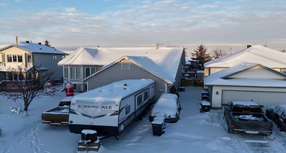 143 Breukel Crescent, Fort McMurray, Alberta T9K 1W8, 5 Bedrooms Bedrooms, ,3 BathroomsBathrooms,Residential,For Sale,Breukel,A2251450