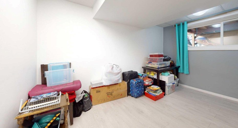 53 Fitzsimmons Avenue, Fort McMurray, Alberta T9H 1Z3, 4 Bedrooms Bedrooms, ,2 BathroomsBathrooms,Residential,For Sale,Fitzsimmons,A2251485