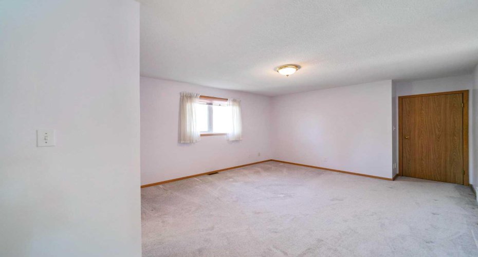 5406 62 Street, Camrose, Alberta T4V 4H3, 5 Bedrooms Bedrooms, ,3 BathroomsBathrooms,Residential,For Sale,62,A2251836