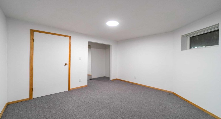 5406 62 Street, Camrose, Alberta T4V 4H3, 5 Bedrooms Bedrooms, ,3 BathroomsBathrooms,Residential,For Sale,62,A2251836