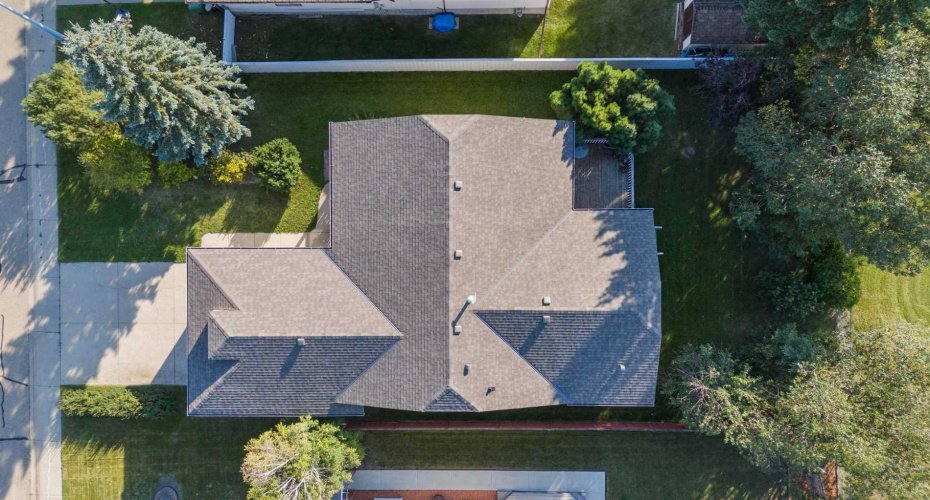 5406 62 Street, Camrose, Alberta T4V 4H3, 5 Bedrooms Bedrooms, ,3 BathroomsBathrooms,Residential,For Sale,62,A2251836