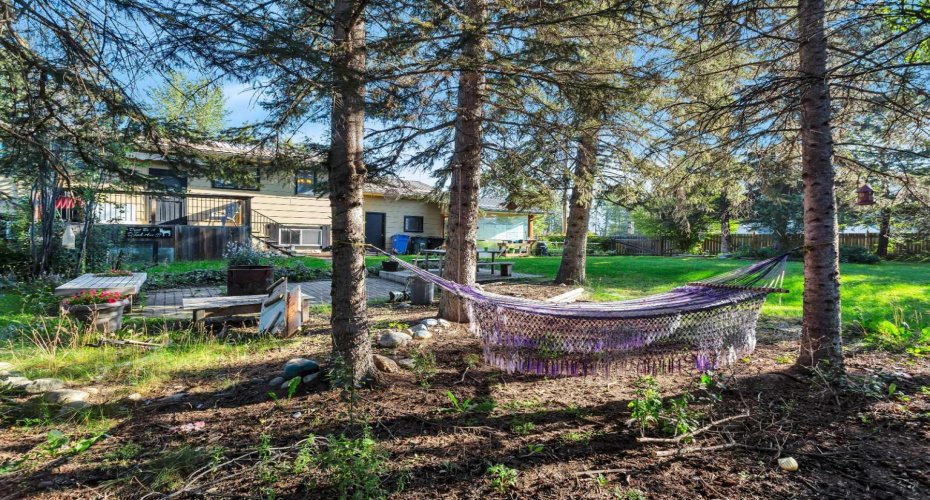 404 3 Avenue, Sundre, Alberta T0M 1X0, 4 Bedrooms Bedrooms, ,3 BathroomsBathrooms,Residential,For Sale,3,A2251856