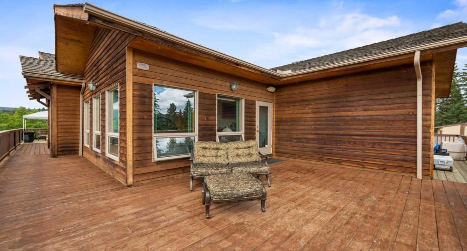 11 Black Bear Lane, Rural Foothills County, Alberta T0L 0K0, 4 Bedrooms Bedrooms, ,3 BathroomsBathrooms,Residential,For Sale,Black Bear,A2251872