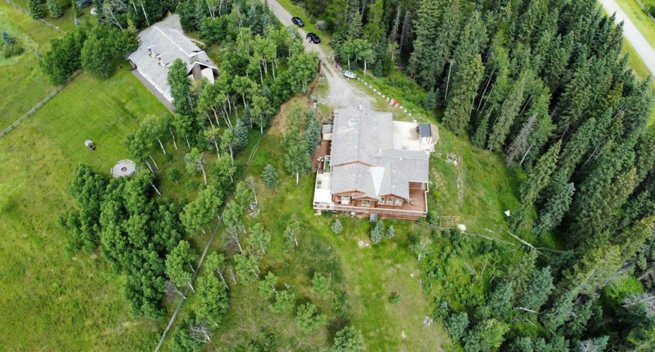 11 Black Bear Lane, Rural Foothills County, Alberta T0L 0K0, 4 Bedrooms Bedrooms, ,3 BathroomsBathrooms,Residential,For Sale,Black Bear,A2251872