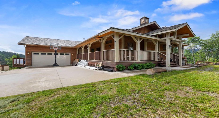 11 Black Bear Lane, Rural Foothills County, Alberta T0L 0K0, 4 Bedrooms Bedrooms, ,3 BathroomsBathrooms,Residential,For Sale,Black Bear,A2251872