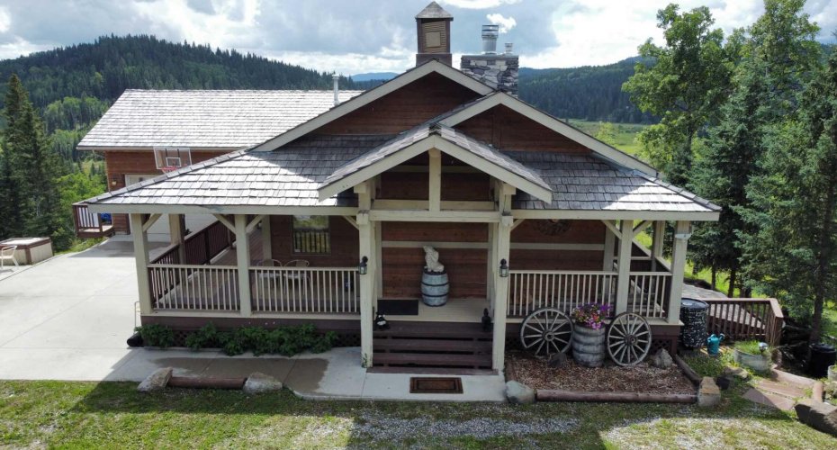 11 Black Bear Lane, Rural Foothills County, Alberta T0L 0K0, 4 Bedrooms Bedrooms, ,3 BathroomsBathrooms,Residential,For Sale,Black Bear,A2251872