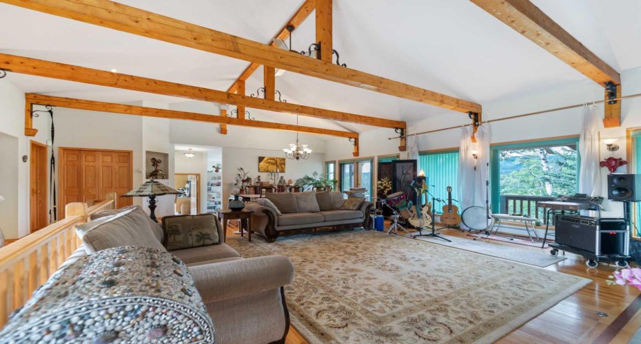 11 Black Bear Lane, Rural Foothills County, Alberta T0L 0K0, 4 Bedrooms Bedrooms, ,3 BathroomsBathrooms,Residential,For Sale,Black Bear,A2251872