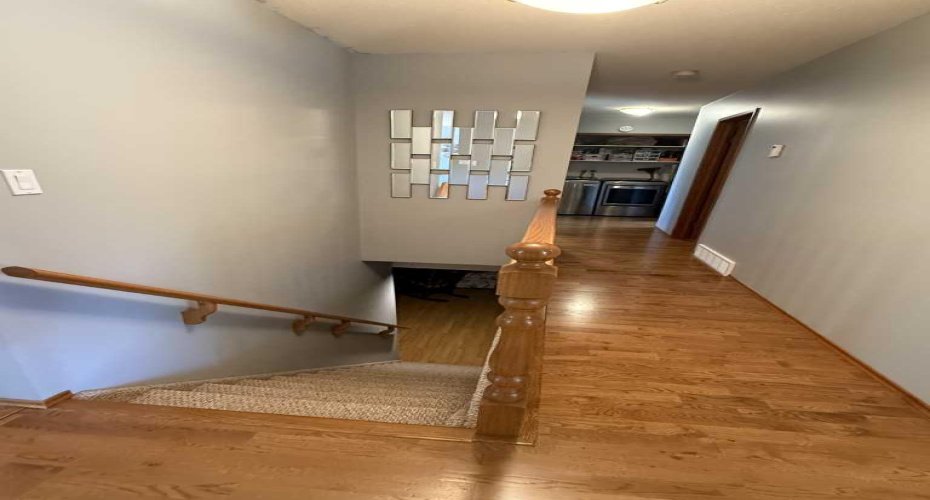 112 Stephens Crescent, Hanna, Alberta T0J 1P0, 3 Bedrooms Bedrooms, ,3 BathroomsBathrooms,Residential,For Sale,Stephens,A2252257