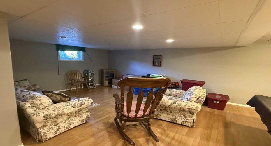 112 Stephens Crescent, Hanna, Alberta T0J 1P0, 3 Bedrooms Bedrooms, ,3 BathroomsBathrooms,Residential,For Sale,Stephens,A2252257