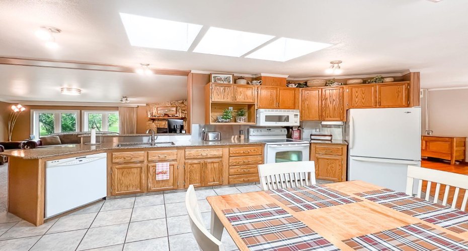 77132 Range Road 212, Rural Smoky River No. 130, M.D. of, Alberta T0H 1M0, 3 Bedrooms Bedrooms, ,2 BathroomsBathrooms,Residential,For Sale,Range Road 212,A2251691