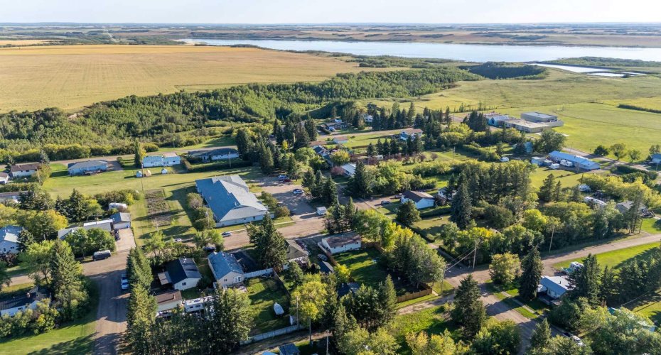 116 1 Avenue, Marsden, Saskatchewan S0M 1P0, 2 Bedrooms Bedrooms, ,3 BathroomsBathrooms,Residential,For Sale,1,A2251288