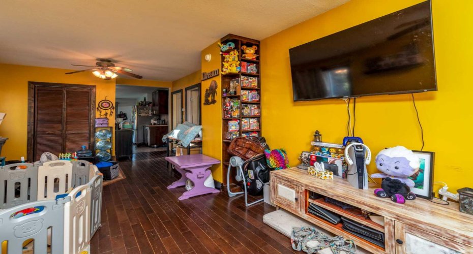 116 1 Avenue, Marsden, Saskatchewan S0M 1P0, 2 Bedrooms Bedrooms, ,3 BathroomsBathrooms,Residential,For Sale,1,A2251288