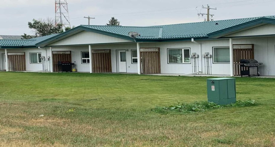 325 5 Street, Vauxhall, Alberta T0K2K0, ,Commercial,For Sale,5,A2252152