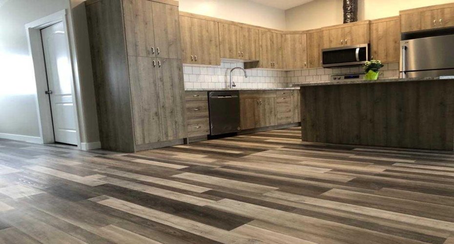 325 5 Street, Vauxhall, Alberta T0K2K0, ,Commercial,For Sale,5,A2252152