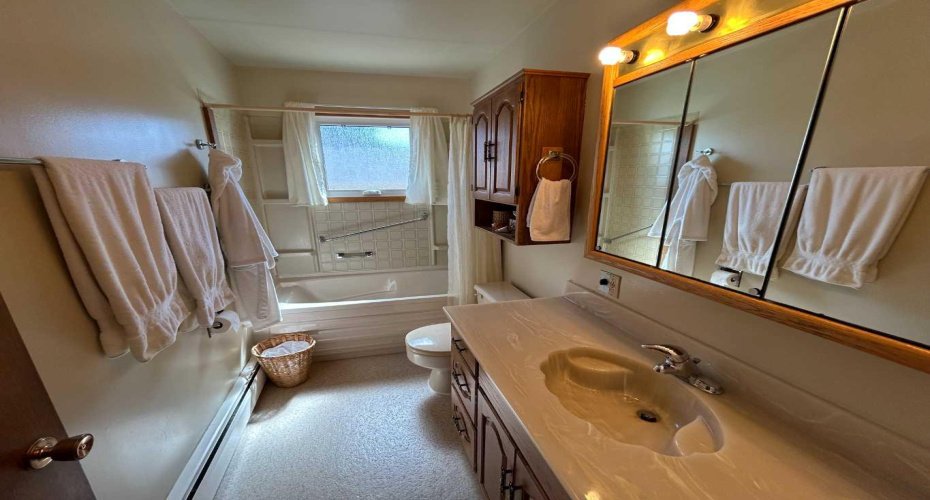 5405 50 Street, Castor, Alberta T0C0X0, 2 Bedrooms Bedrooms, ,2 BathroomsBathrooms,Residential,For Sale,50,A2212936