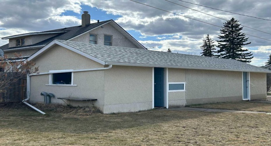 5405 50 Street, Castor, Alberta T0C0X0, 2 Bedrooms Bedrooms, ,2 BathroomsBathrooms,Residential,For Sale,50,A2212936