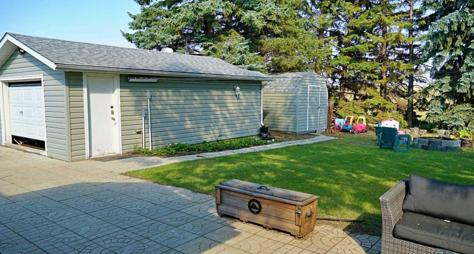 101 2nd Street, Derwent, Alberta T0B 1C0, 4 Bedrooms Bedrooms, ,2 BathroomsBathrooms,Residential,For Sale,2nd,A2252378