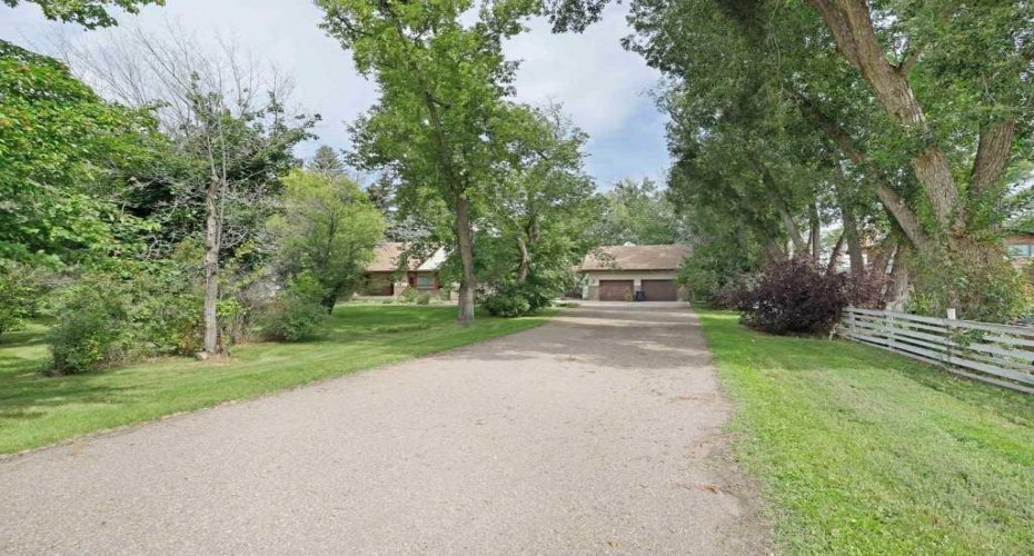1024 Cassils Road, Brooks, Alberta T1R0E2, 3 Bedrooms Bedrooms, ,3 BathroomsBathrooms,Residential,For Sale,Cassils,A2251801