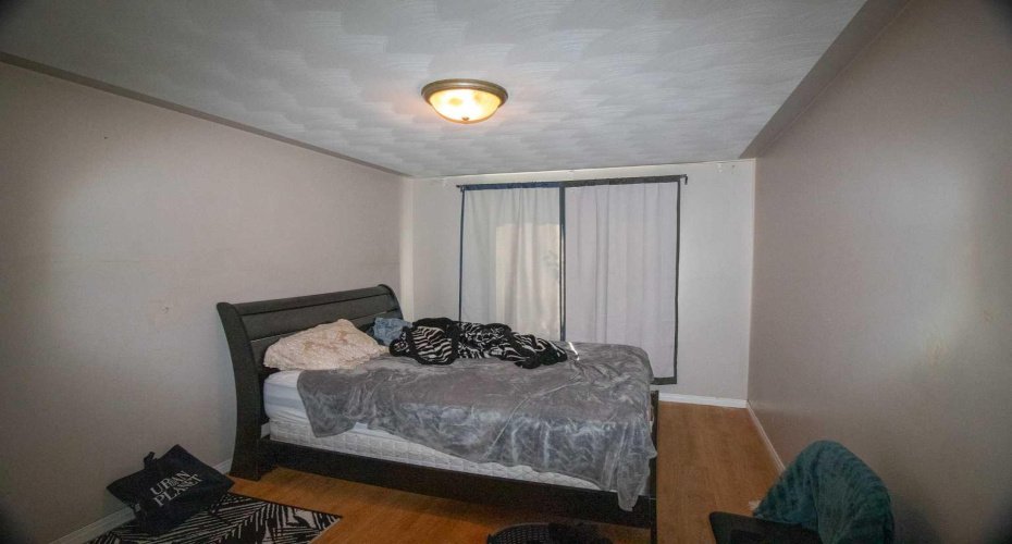 604 19 Street, High River, Alberta T1V 1V2, 4 Bedrooms Bedrooms, ,2 BathroomsBathrooms,Residential,For Sale,19,A2250355