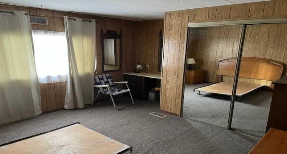 5853 4 Street, Claresholm, Alberta T0L0T0, 3 Bedrooms Bedrooms, ,1 BathroomBathrooms,Mobile,For Sale,4,A2252864