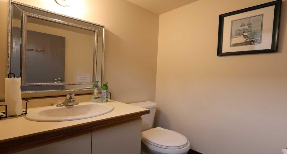 5002 50 Street, Stettler, Alberta T4K 1K9, ,Commercial,For Sale,50,A2244776