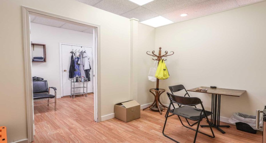 5002 50 Street, Stettler, Alberta T4K 1K9, ,Commercial,For Sale,50,A2244776