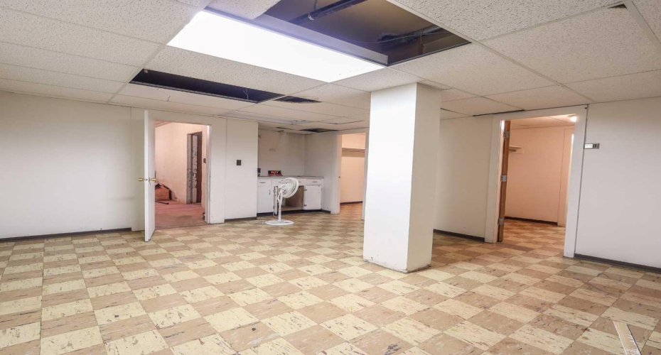 5002 50 Street, Stettler, Alberta T4K 1K9, ,Commercial,For Sale,50,A2244776