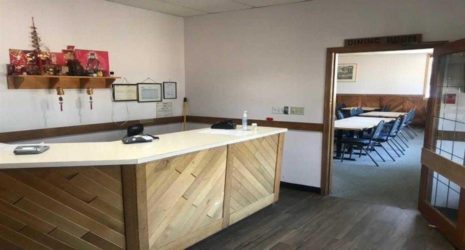 4904 54 Street, Forestburg, Alberta T0B1N0, ,Commercial,For Sale,54,A2243274