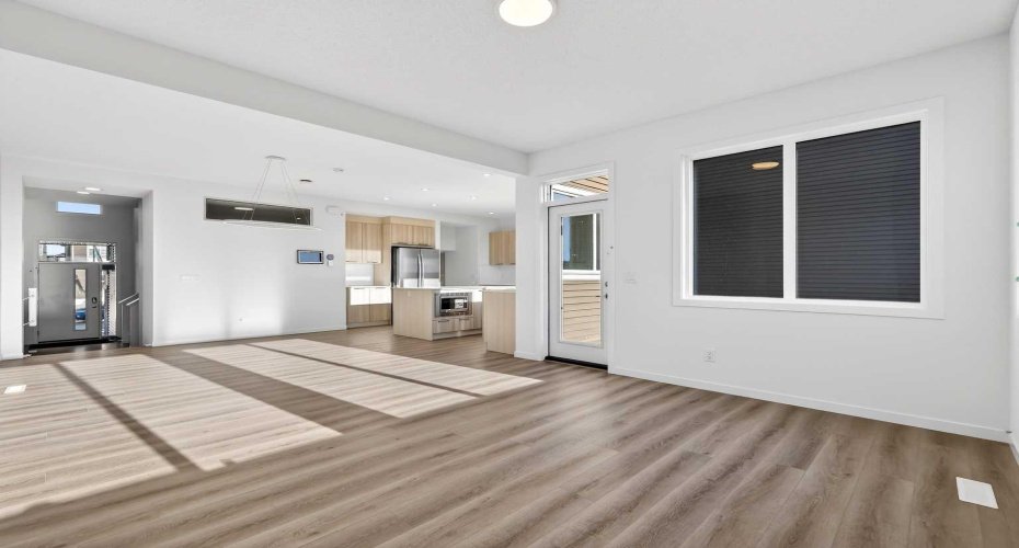 89 Corner Glen Avenue, Calgary, Alberta T3N 2L7, 3 Bedrooms Bedrooms, ,3 BathroomsBathrooms,Residential,For Sale,Corner Glen,A2253063