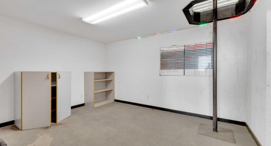 4212 Hewlett Drive, Rural Red Deer County, Alberta T4S 2M4, ,Commercial,For Sale,Hewlett,A2253366