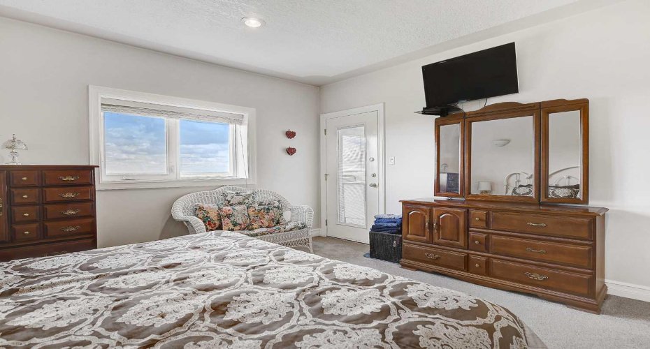 17 - 713019 RR 71, Rural Grande Prairie No. 1, County of, Alberta T8V 3A4, 5 Bedrooms Bedrooms, ,3 BathroomsBathrooms,Agri-business,For Sale,RR 71,A2253405