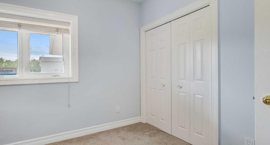 17 - 713019 RR 71, Rural Grande Prairie No. 1, County of, Alberta T8V 3A4, 5 Bedrooms Bedrooms, ,3 BathroomsBathrooms,Agri-business,For Sale,RR 71,A2253405