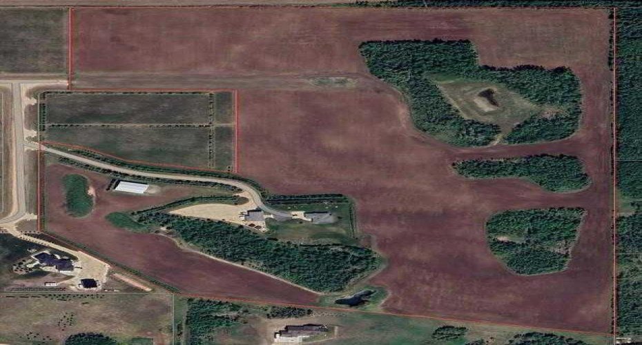 17 - 713019 RR 71, Rural Grande Prairie No. 1, County of, Alberta T8V 3A4, 5 Bedrooms Bedrooms, ,3 BathroomsBathrooms,Agri-business,For Sale,RR 71,A2253405